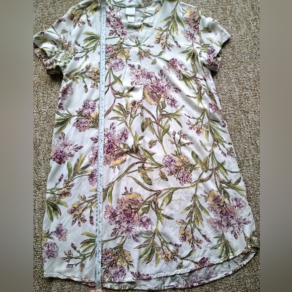 2/$30 - Floral Dress - XS - Summer - Picture 5 of 5